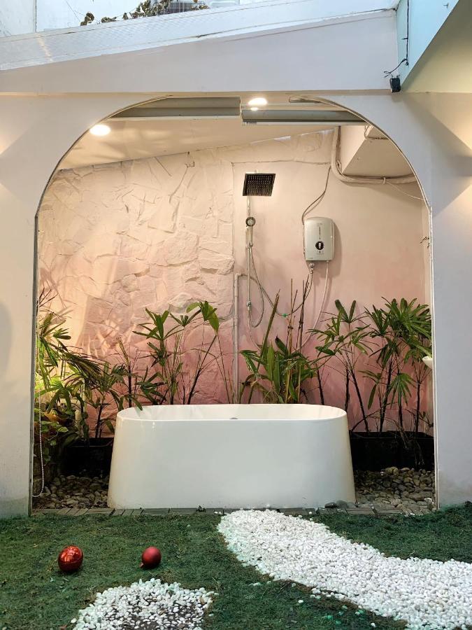 Hospedagem domiciliar Handstay Saigon - P00 - Open Garden In Downtown